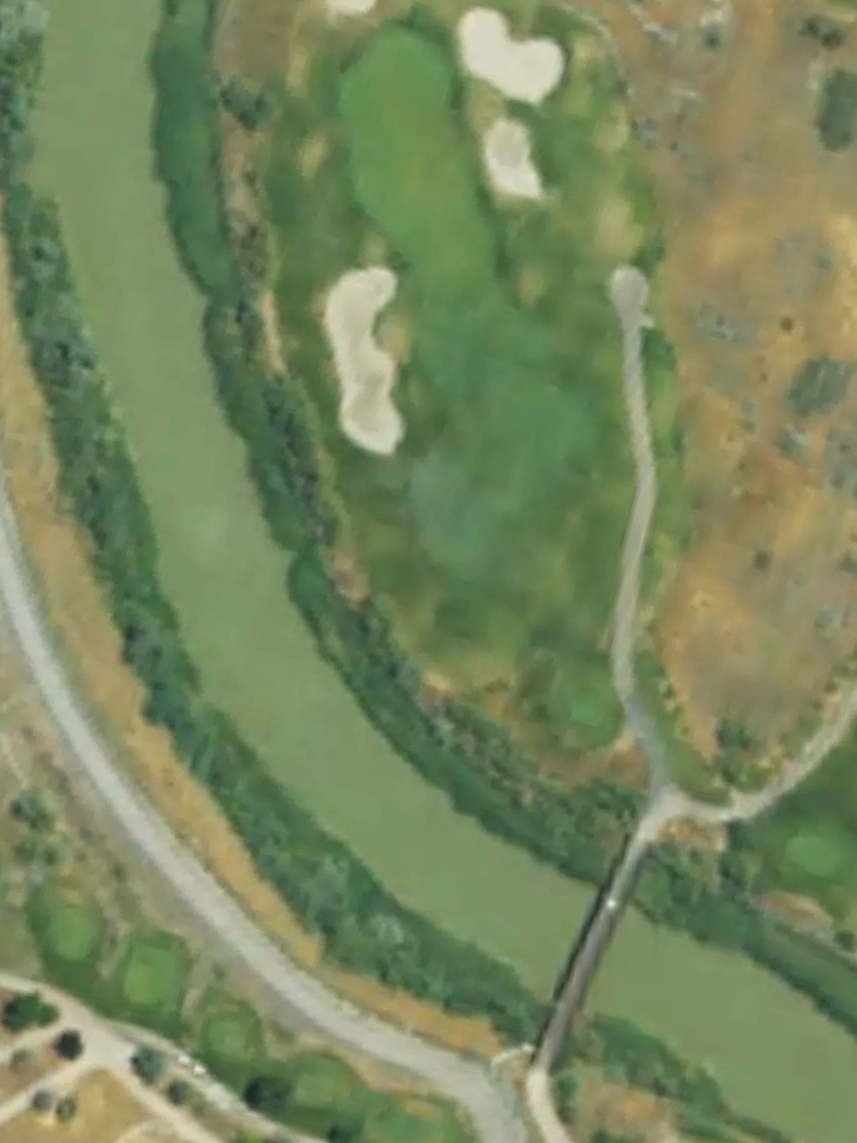 Hole 7 satellite