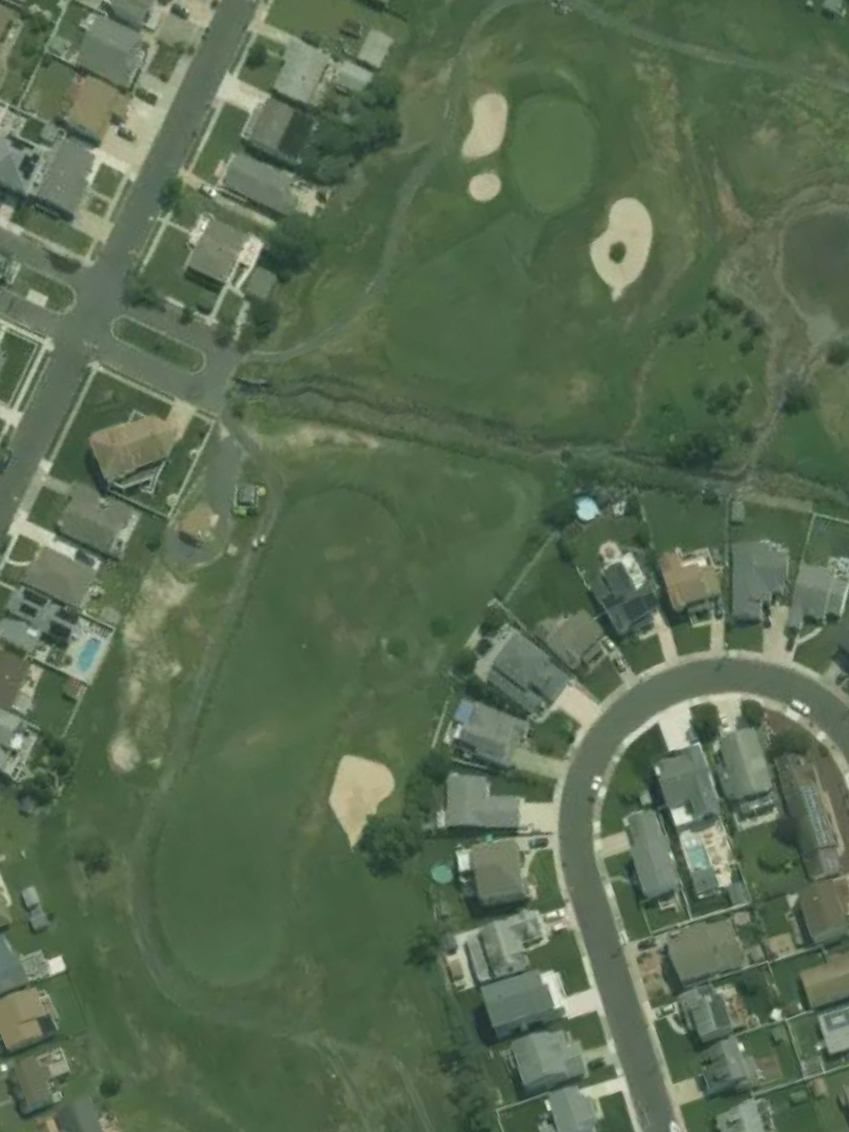 Hole 5 satellite
