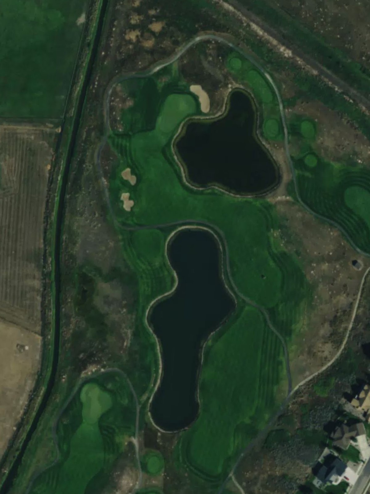 Hole 7 satellite