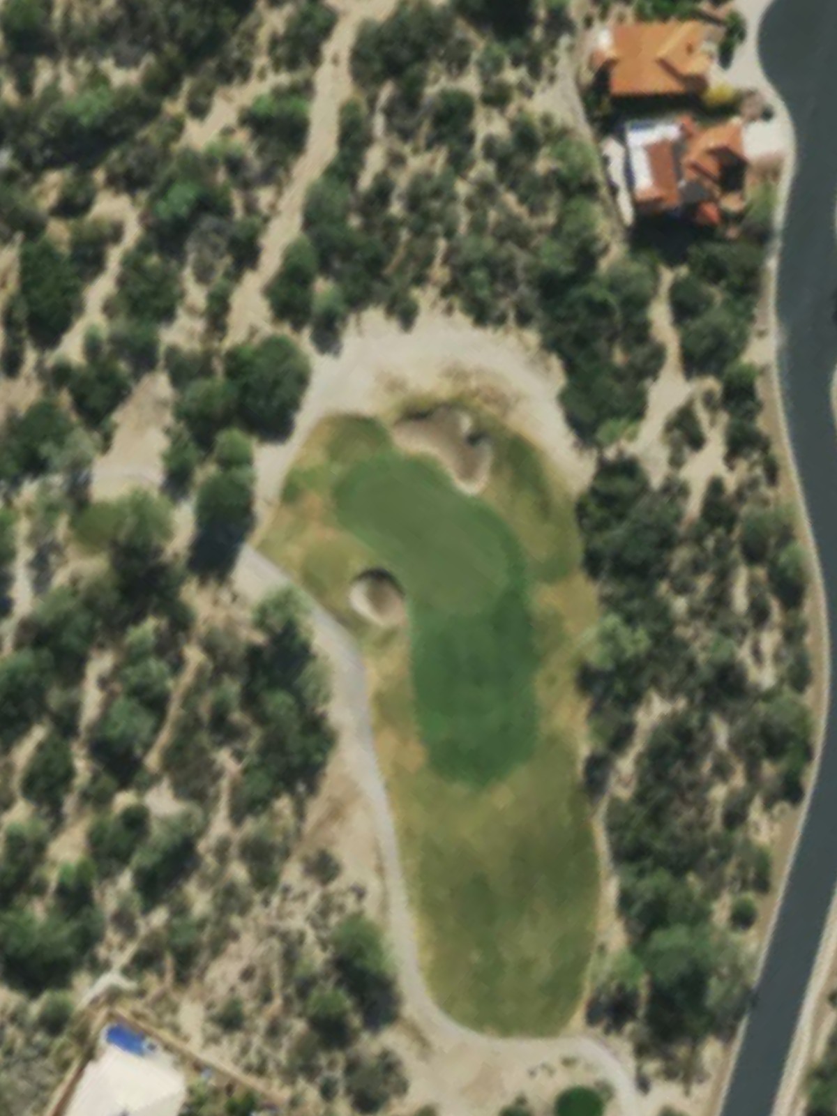 Hole 7 satellite