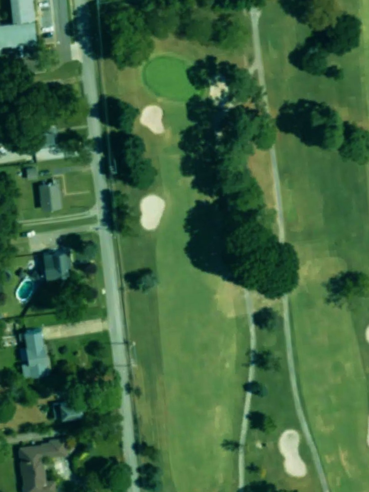 Hole 5 satellite