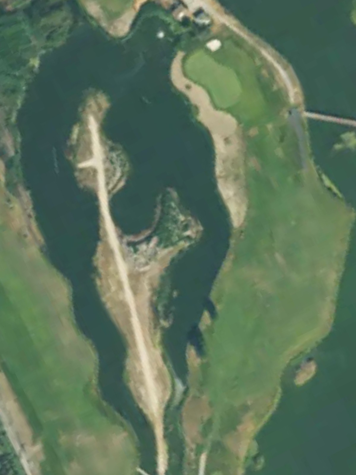 Hole 6 satellite