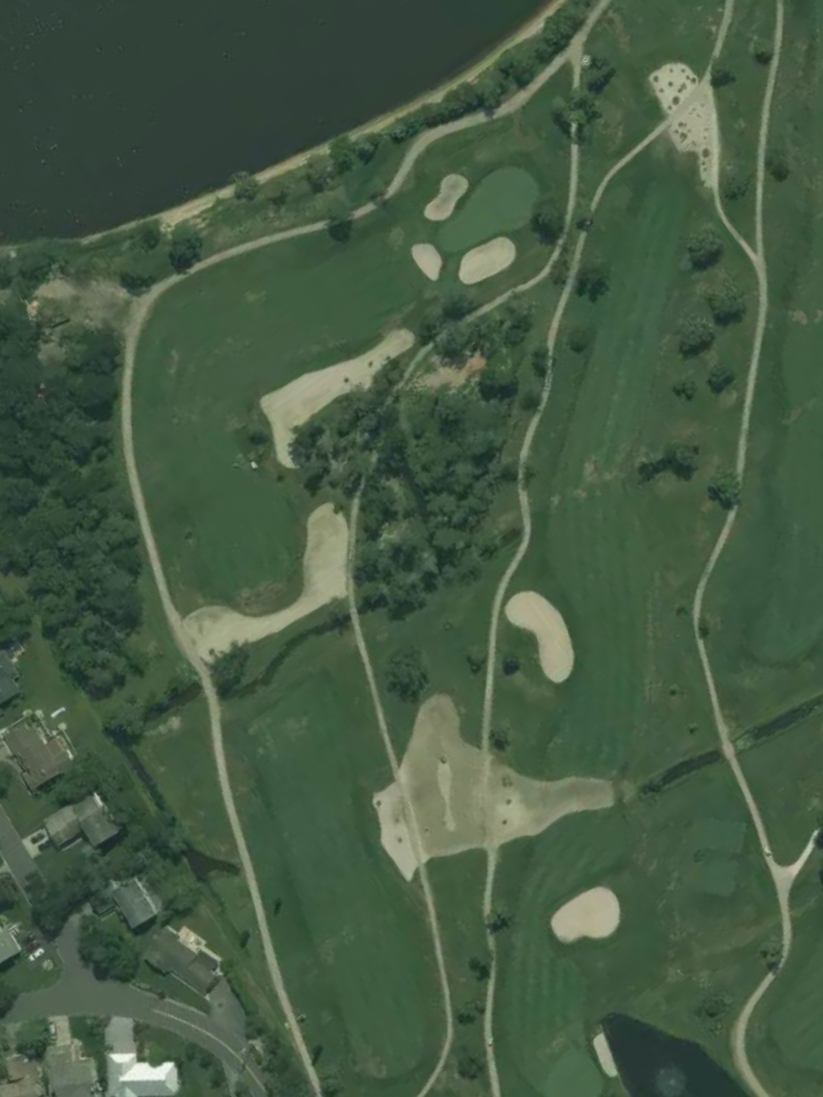 Hole 5 satellite