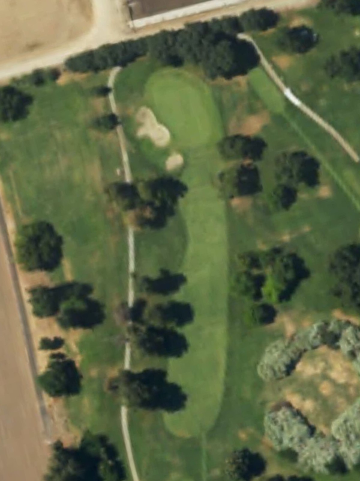 Hole 4 satellite