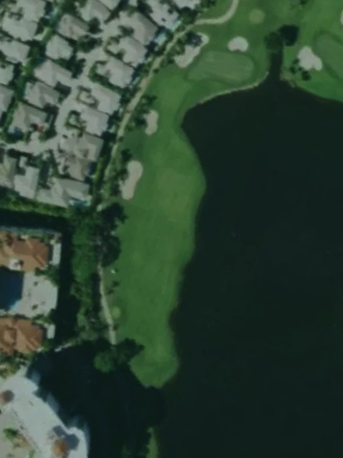 Hole 7 satellite