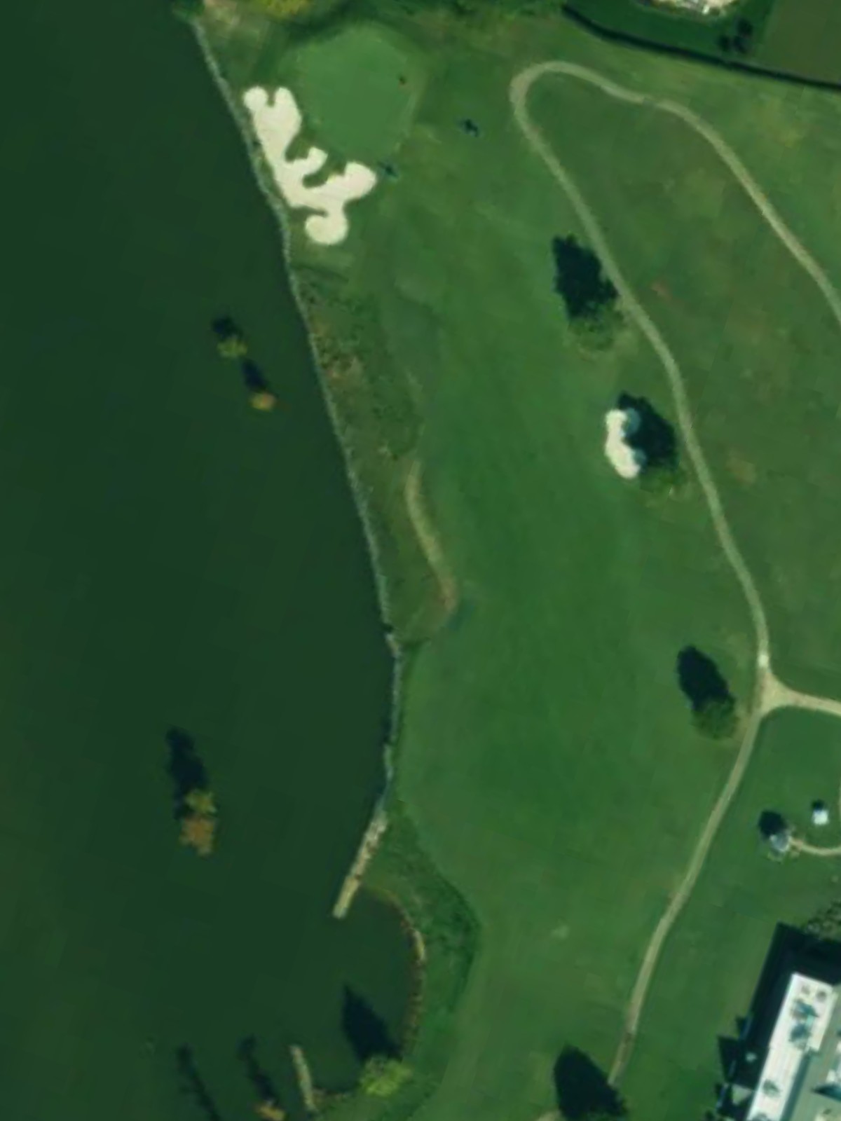 Hole 18 satellite