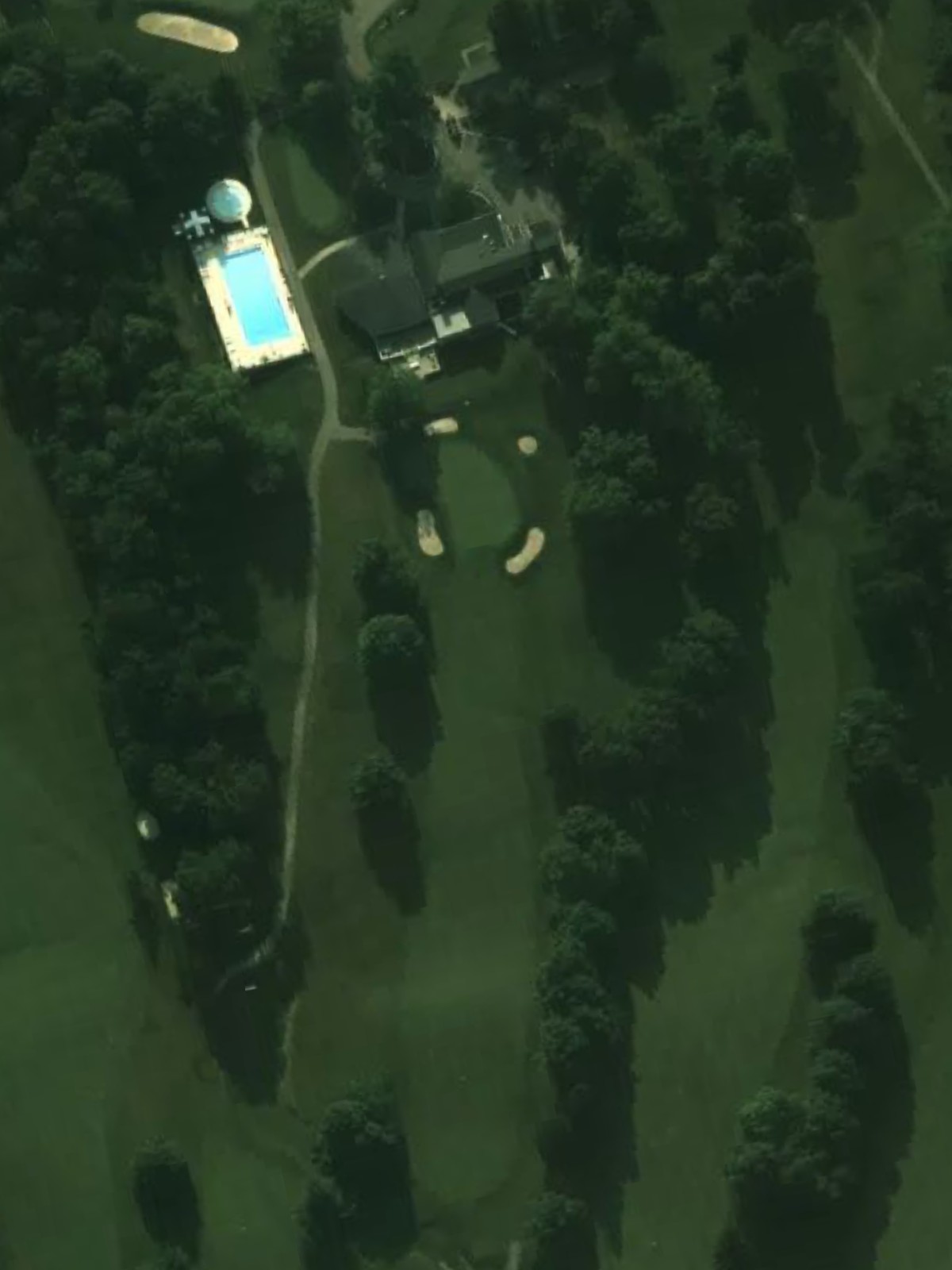 Hole 15 satellite