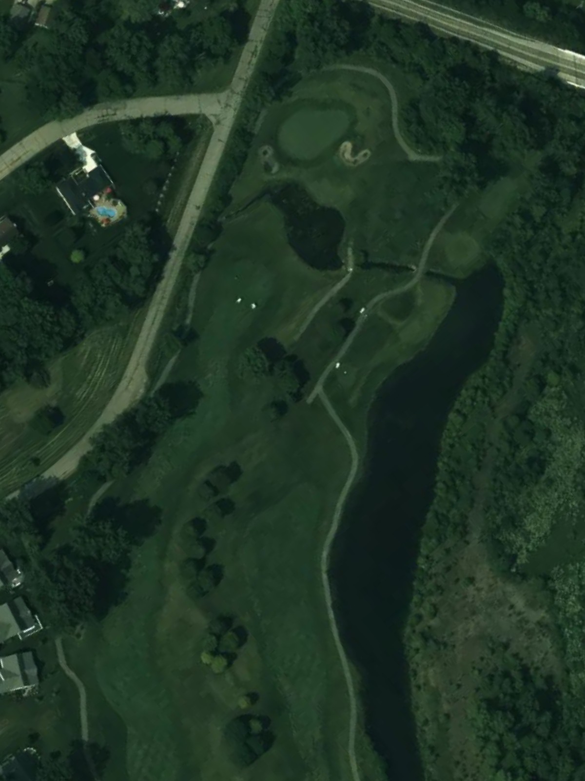 Hole 5 satellite