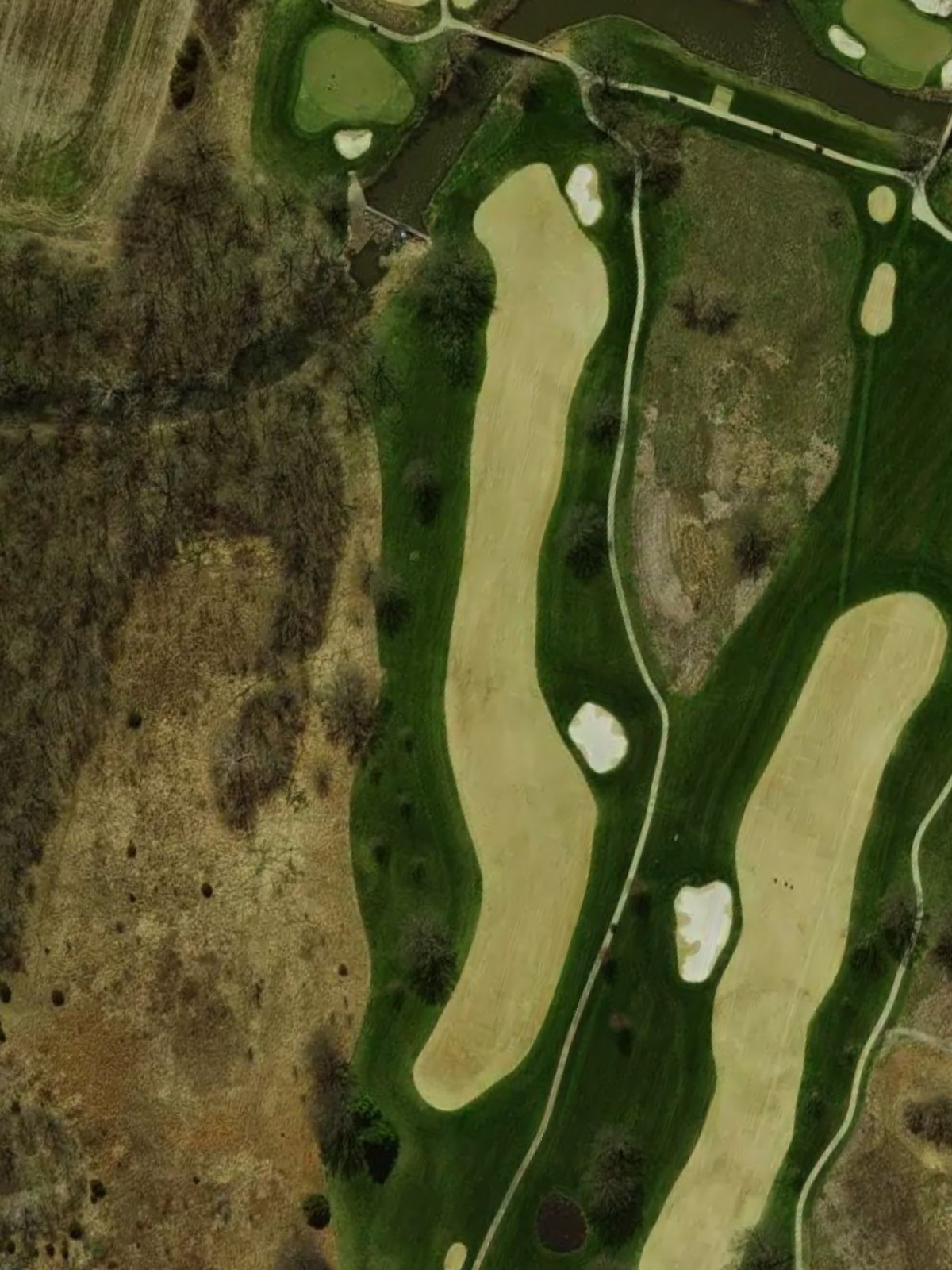 Hole 7 satellite